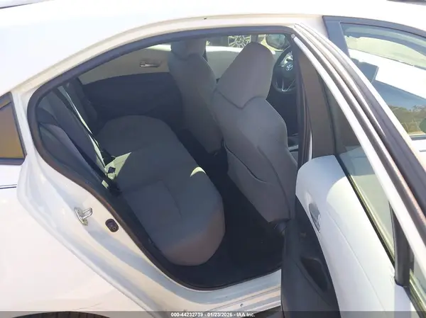 5YFS4MCEXMP070595 2021 TOYOTA COROLLA - Image 8