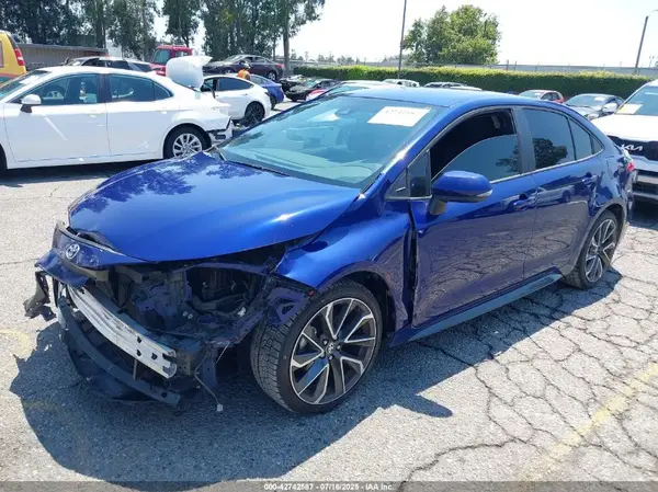 5YFS4MCEXNP101698 2022 TOYOTA COROLLA - Image 2