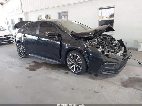 5YFS4MCEXNP129162 2022 TOYOTA COROLLA - Image 1