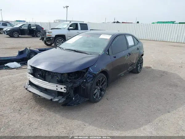 5YFS4MCEXRP209289 2024 TOYOTA COROLLA - Image 2