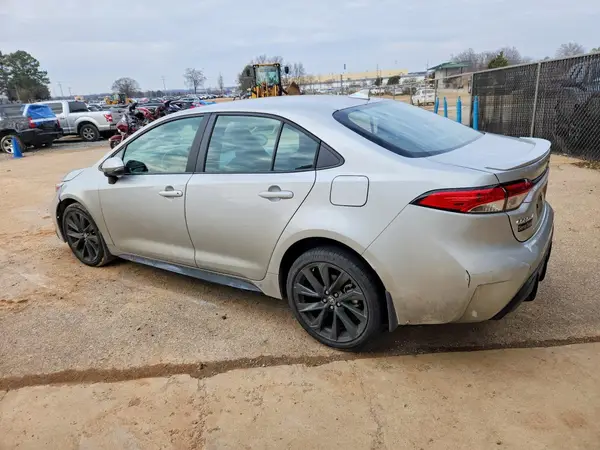 5YFS4MCEXRP209664 2024 TOYOTA COROLLA - Image 2