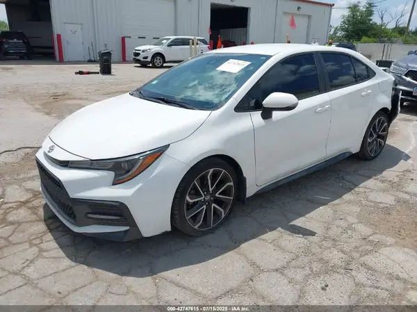 5YFS4RCE0LP047712 2020 TOYOTA COROLLA - Image 2