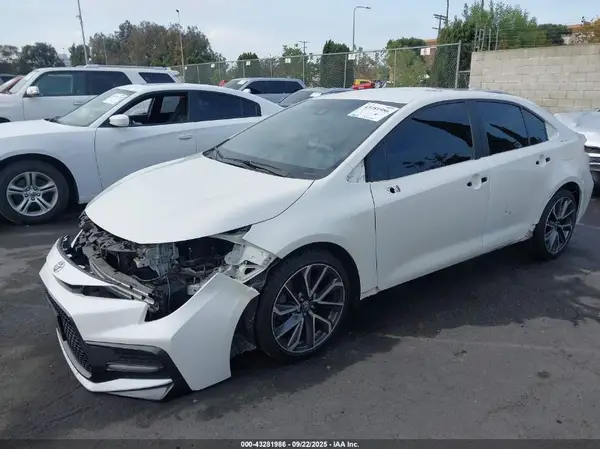 5YFS4RCE0LP051842 2020 TOYOTA COROLLA - Image 2