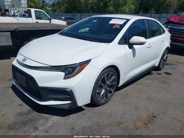 5YFS4RCE1LP027906 2020 TOYOTA COROLLA - Image 2