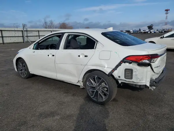 5YFS4RCE1LP039361 2020 TOYOTA COROLLA - Image 2