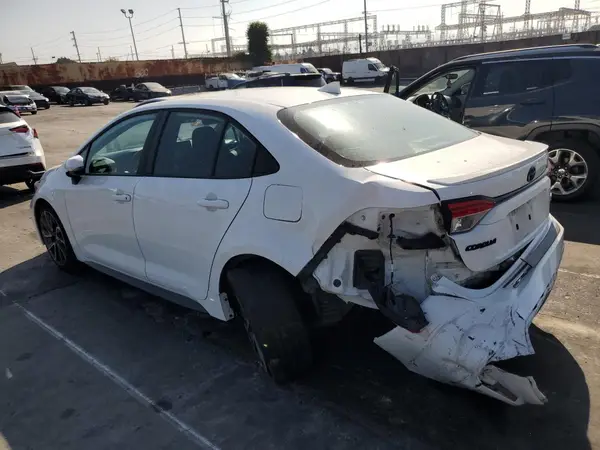 5YFS4RCE2LP023590 2020 TOYOTA COROLLA - Image 2
