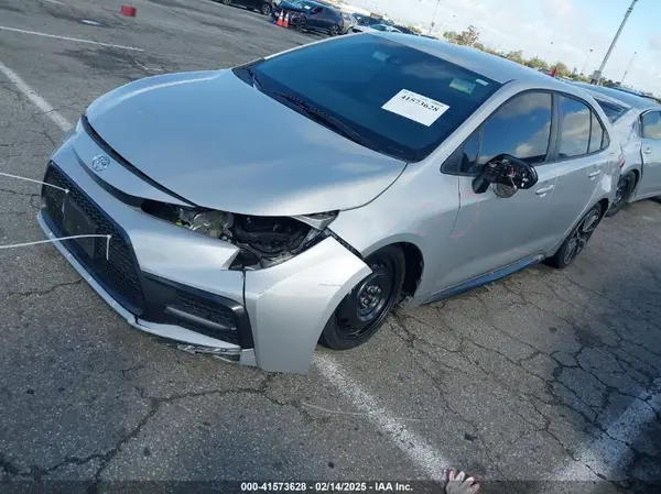 5YFS4RCE2LP033956 2020 TOYOTA COROLLA - Image 2