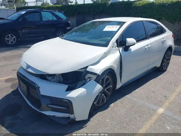 5YFS4RCE3LP029138 2020 TOYOTA COROLLA - Image 2