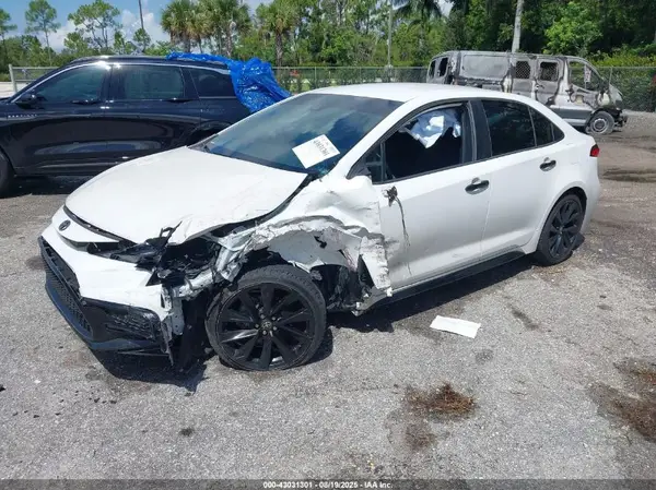 5YFS4RCE3LP036932 2020 TOYOTA COROLLA - Image 2