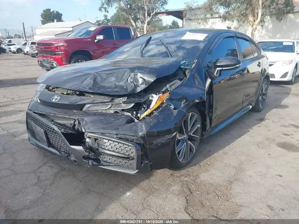 5YFS4RCE3LP048269 2020 TOYOTA COROLLA - Image 2