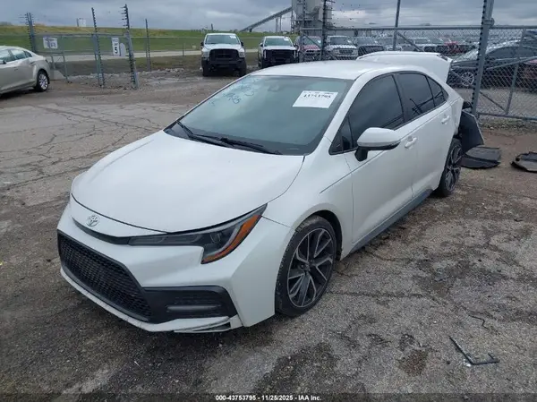 5YFS4RCE4LP042657 2020 TOYOTA COROLLA - Image 2