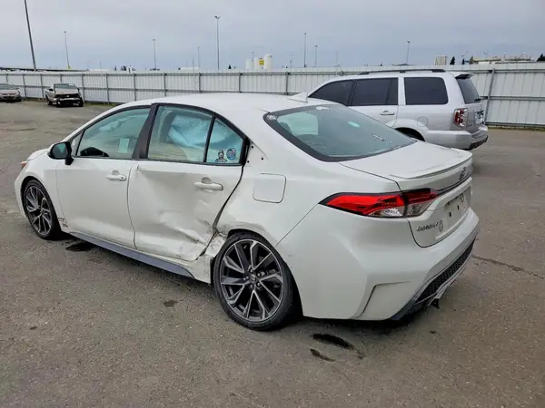 5YFS4RCE4LP048877 2020 TOYOTA COROLLA - Image 2