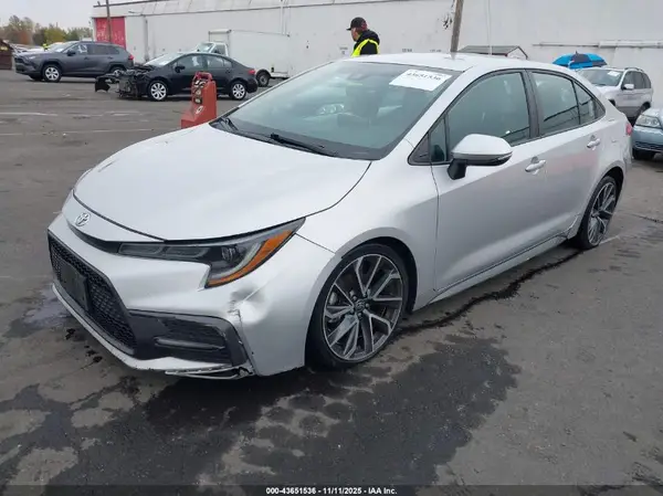 5YFS4RCE5LP019307 2020 TOYOTA COROLLA - Image 2