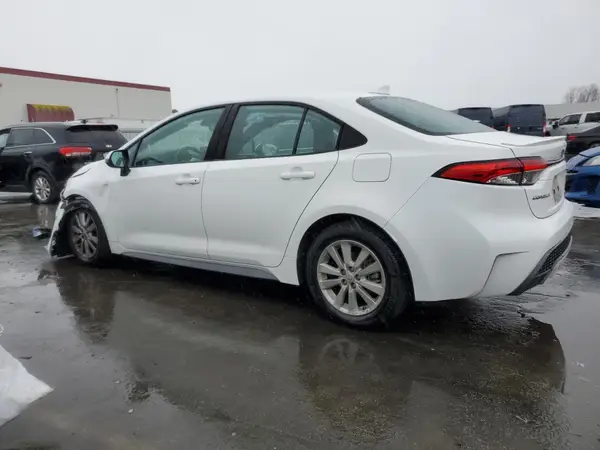 5YFS4RCE6LP015136 2020 TOYOTA COROLLA - Image 2