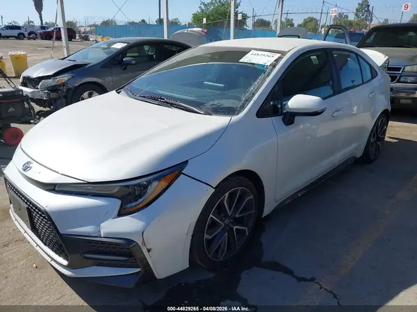 5YFS4RCE6LP039954 2020 TOYOTA COROLLA - Image 2