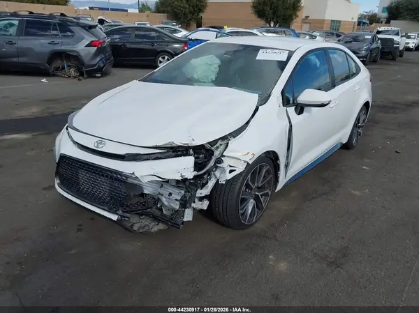 5YFS4RCE6LP054020 2020 TOYOTA COROLLA - Image 2