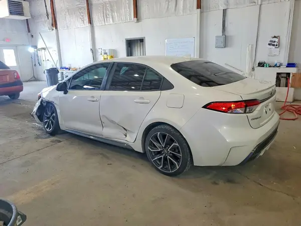 5YFS4RCE7LP037257 2020 TOYOTA COROLLA - Image 2