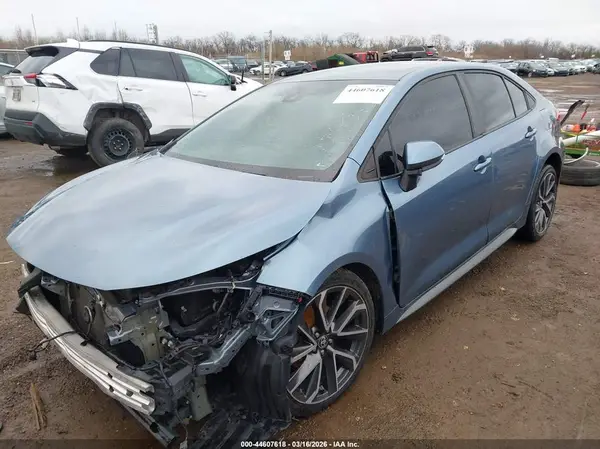 5YFS4RCE8LP038868 2020 TOYOTA COROLLA - Image 2