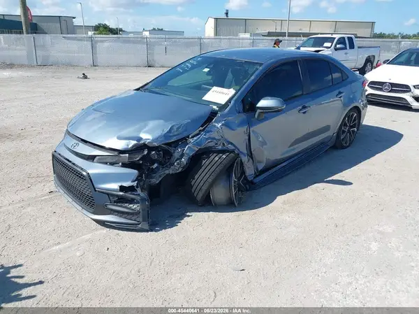 5YFS4RCE8LP046517 2020 TOYOTA COROLLA - Image 2