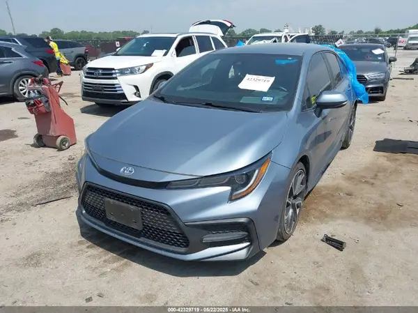 5YFS4RCE9LP031332 2020 TOYOTA COROLLA - Image 2