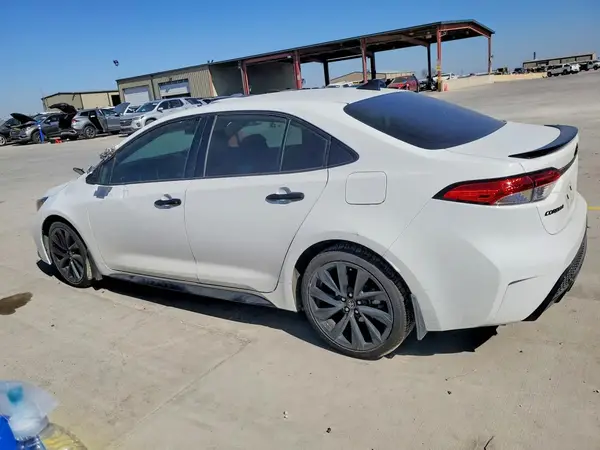 5YFS4RCE9LP037888 2020 TOYOTA COROLLA - Image 2