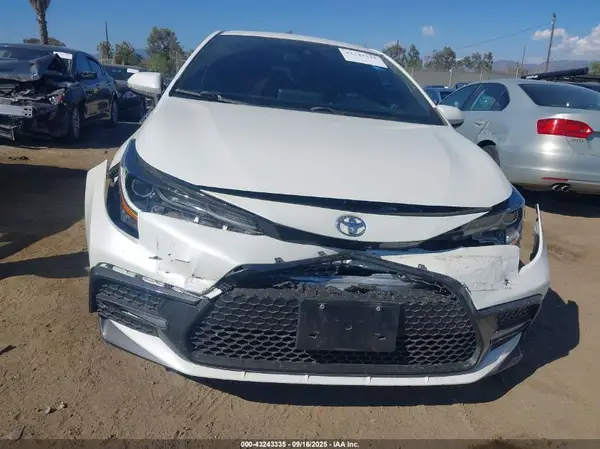 2021 TOYOTA COROLLA auction photo 6