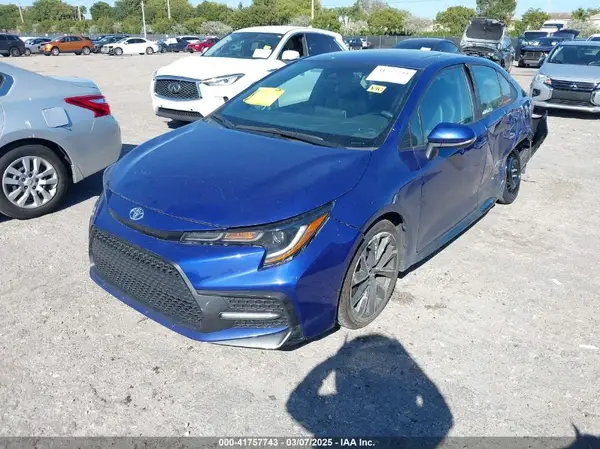 5YFT4MCE0NP112374 2022 TOYOTA COROLLA - Image 2