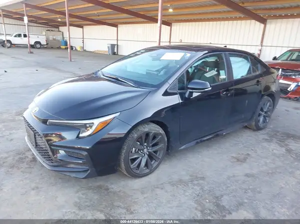 5YFT4MCE0RP207345 2024 TOYOTA COROLLA - Image 2