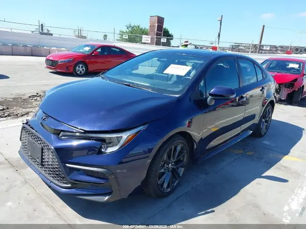 5YFT4MCE0SP227066 2025 TOYOTA COROLLA - Image 2