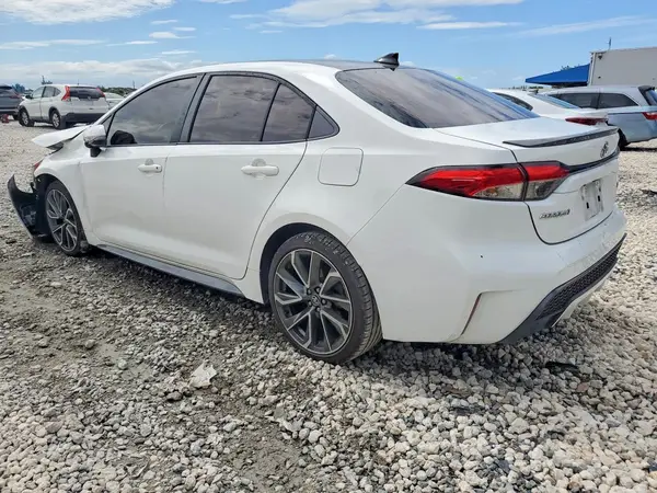 5YFT4MCE1NP100377 2022 TOYOTA COROLLA - Image 2