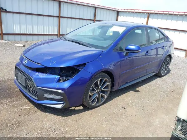 5YFT4MCE2NP134277 2022 TOYOTA COROLLA - Image 2