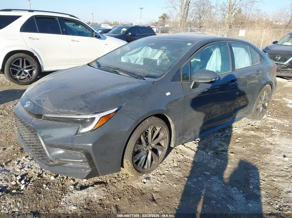 5YFT4MCE2SP224699 2025 TOYOTA COROLLA - Image 2