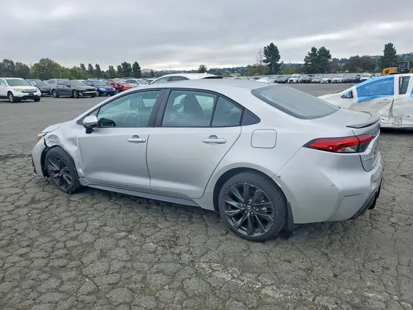 5YFT4MCE3SP218085 2025 TOYOTA COROLLA - Image 2