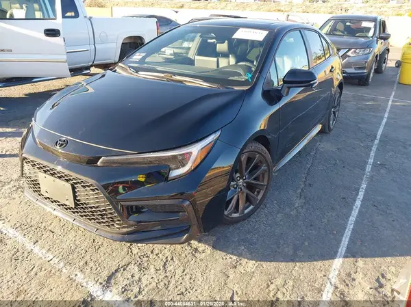 5YFT4MCE4SP243643 2025 TOYOTA COROLLA - Image 2