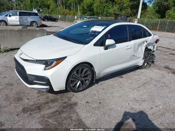 5YFT4MCE5MP097787 2021 TOYOTA COROLLA - Image 2