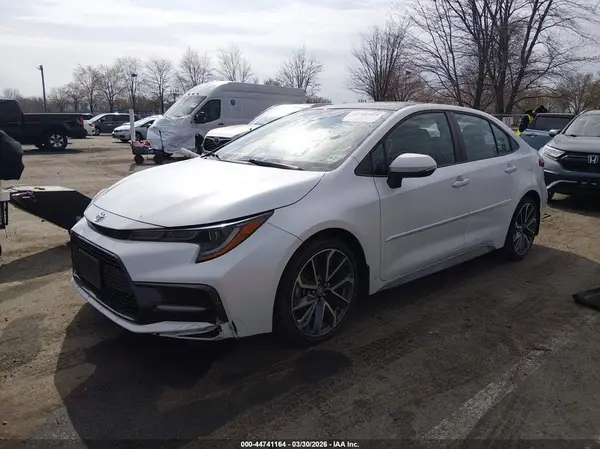 5YFT4MCE5NP111611 2022 TOYOTA COROLLA - Image 2