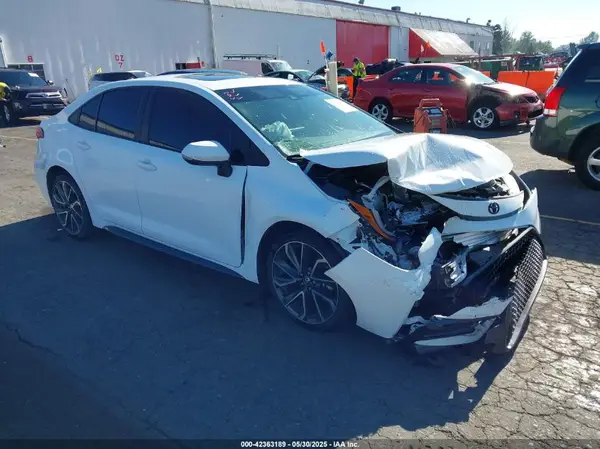 5YFT4MCE5NP134032 2022 TOYOTA COROLLA - Image 1
