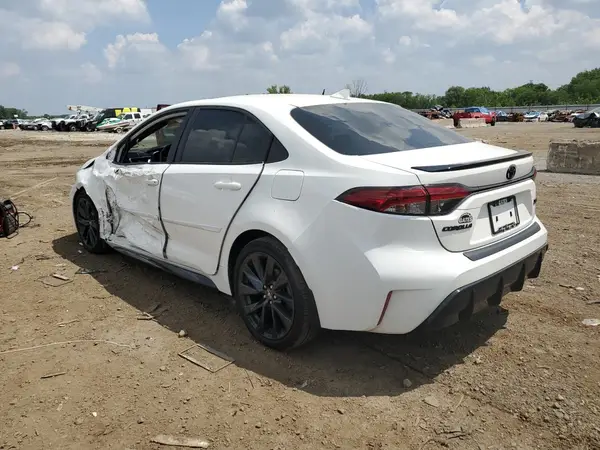5YFT4MCE5RP174245 2024 TOYOTA COROLLA - Image 2
