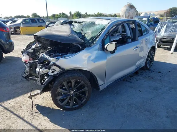 5YFT4MCE5RP207566 2024 TOYOTA COROLLA - Image 2