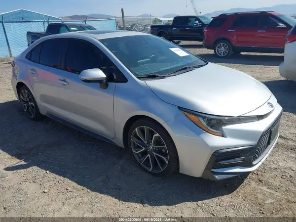 5YFT4MCE6NP102058 2022 TOYOTA COROLLA - Image 1