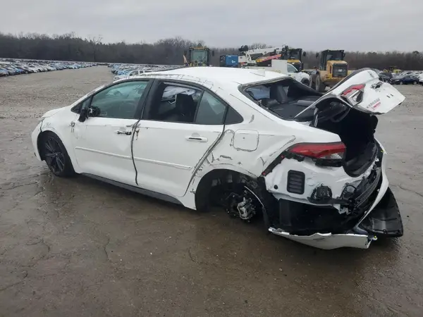 5YFT4MCE6RP214297 2024 TOYOTA COROLLA - Image 2
