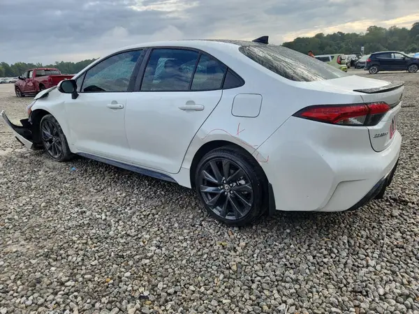 5YFT4MCE6SP236127 2025 TOYOTA COROLLA - Image 2