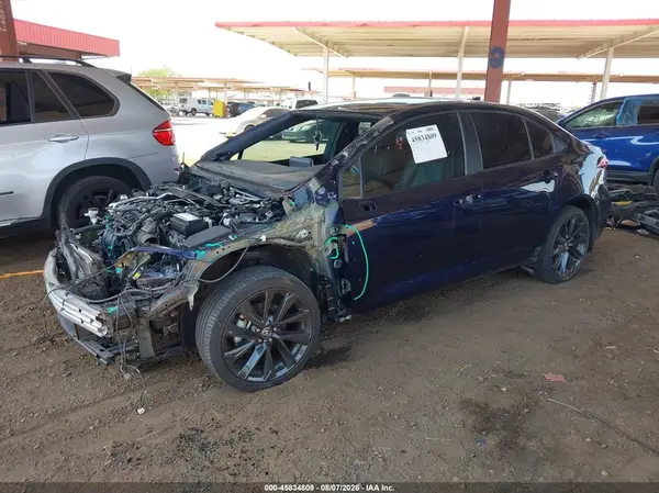 5YFT4MCE7RP190396 2024 TOYOTA COROLLA - Image 2