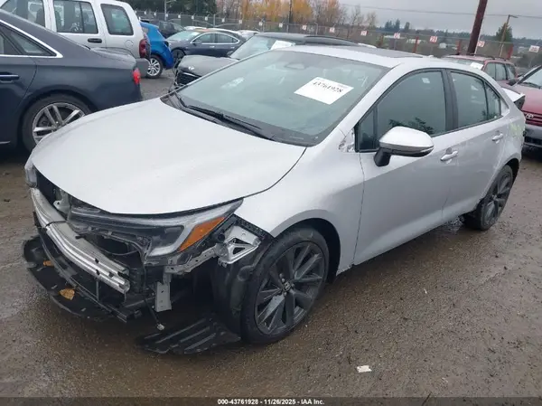 5YFT4MCE9PP156103 2023 TOYOTA COROLLA - Image 2