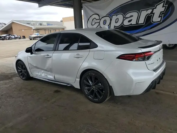 5YFT4MCE9SP239118 2025 TOYOTA COROLLA - Image 2