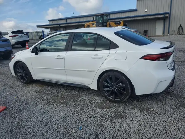 5YFT4MCEXRP194880 2024 TOYOTA COROLLA - Image 2