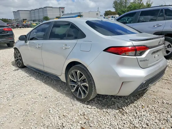 5YFT4RCE2LP011217 2020 TOYOTA COROLLA - Image 2