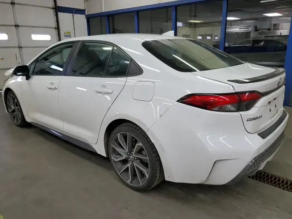 5YFT4RCE4LP008481 2020 TOYOTA COROLLA - Image 2