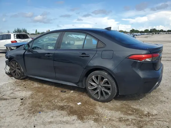 5YFT4RCE4LP009906 2020 TOYOTA COROLLA - Image 2