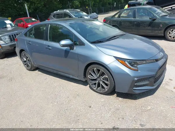 5YFT4RCE6LP005906 2020 TOYOTA COROLLA - Image 1